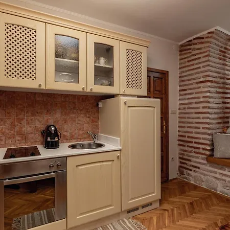 Porta Orientalis Apartamento *