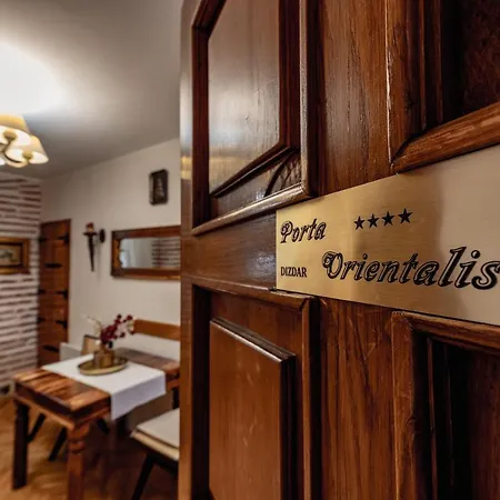 公寓 Porta Orientalis *