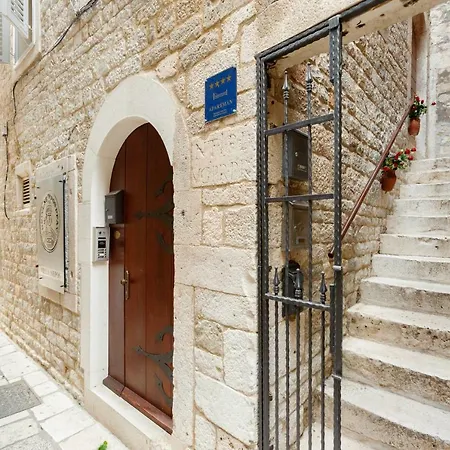 公寓 Porta Orientalis *