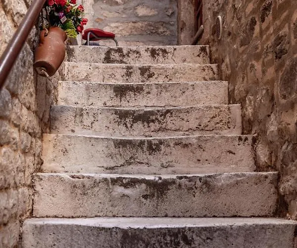 Porta Orientalis *
